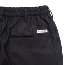 画像をギャラリービューアに読み込む, T/W Gabardine 2 Tuck Easy Pants

