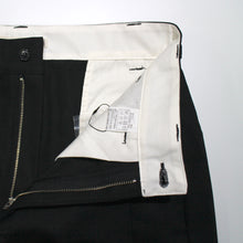 画像をギャラリービューアに読み込む, Hard Twisted Yarn T/C Twill Raza 1 Tuck Trousers

