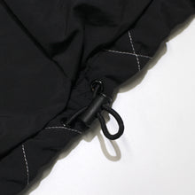 画像をギャラリービューアに読み込む, Nylon Quilting Drizzler Jacket
