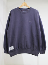 画像をギャラリービューアに読み込む, PE CREW NECK 03
