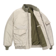 画像をギャラリービューアに読み込む, G-8 FLIGHT JACKET
