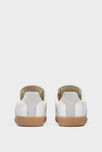 画像をギャラリービューアに読み込む, REPLICA SNEAKERS
