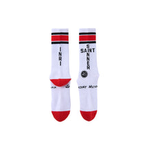 画像をギャラリービューアに読み込む, SOCKS / SAINT SINNER
