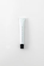 画像をギャラリービューアに読み込む, solid perfume / ALLEN
