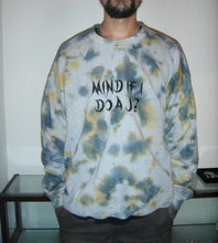 画像をギャラリービューアに読み込む, MINDIF I D0 AJ? TIEDIE SWEAT CREW NECK
