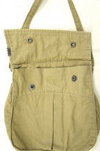 画像をギャラリービューアに読み込む, JUNGLE FATIGUE POCKET BAG (POPLIN)
