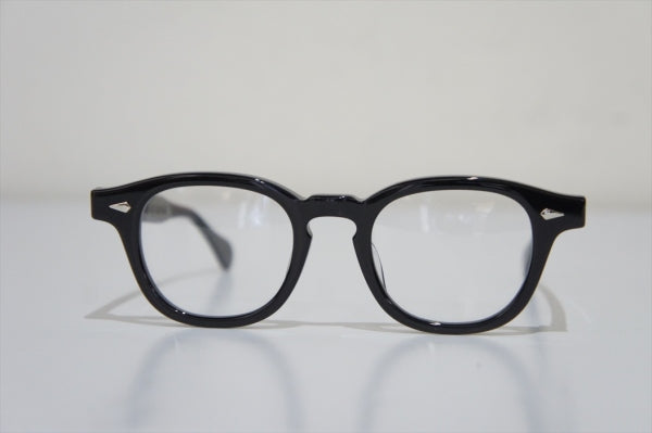 AR 46 - BLACK / CLEAR -