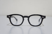 画像をギャラリービューアに読み込む, AR 44 - BLACK / CLEAR -
