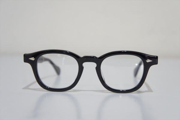 AR 44 - BLACK / CLEAR -