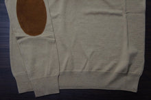 画像をギャラリービューアに読み込む, ELBOW PATCH CREW NECK KNIT
