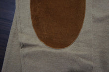 画像をギャラリービューアに読み込む, ELBOW PATCH CREW NECK KNIT
