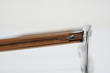 画像をギャラリービューアに読み込む, AR 44 - Brown Crystal II / Clear -

