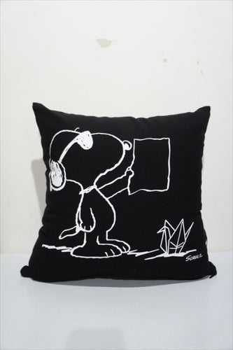 PEANUTS CUSHION MIDDLE