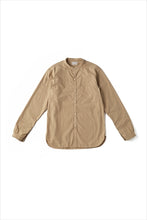 画像をギャラリービューアに読み込む, STUD BUTTON BAND COLLAR SHIRTS
