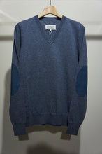 画像をギャラリービューアに読み込む, ELBOW PATCH V NECK KNIT
