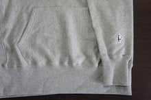 画像をギャラリービューアに読み込む, tr.4 suspension ”RootS” HOODED SWEAT GRY 9/9
