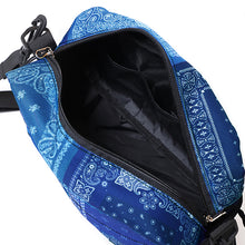画像をギャラリービューアに読み込む, BANDANA SHOULDER POUCH
