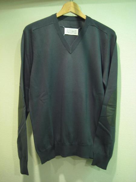 ELBOW PATCH V-NECK KNIT