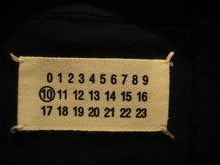 画像をギャラリービューアに読み込む, V NECK TEE
