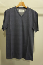 画像をギャラリービューアに読み込む, V NECK TEE
