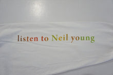 画像をギャラリービューアに読み込む, tr.4 &quot; USE ME &amp; listen to Neil young &quot; L/S TEE-32-
