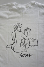 画像をギャラリービューアに読み込む, tr.4&quot;Blue Chateau&quot; Handwriting S/S Tee
