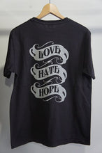 画像をギャラリービューアに読み込む, Pocket Tee&#39;&#39;LHH&#39;&#39;
