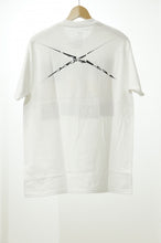 画像をギャラリービューアに読み込む, ALICE FLAG TEE
