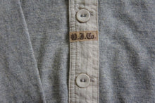 画像をギャラリービューアに読み込む, OPENED FRONT CREW NECK
