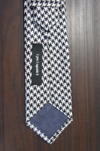 画像をギャラリービューアに読み込む, NECK TIE -ORIGINAL HOUNDTOOTH SMALL SILK100-
