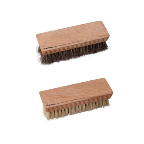 SHOE BRUSH