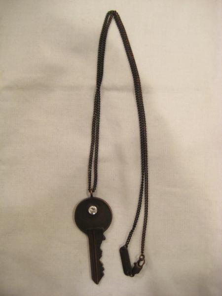 KEY NECKLACE