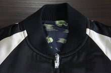 画像をギャラリービューアに読み込む, CRAZY HAWAIIAN SOUVENIR JKT 2/8
