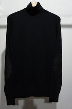 画像をギャラリービューアに読み込む, ELBOW PATCH TURTLE NECK KNIT
