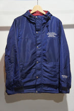 画像をギャラリービューアに読み込む, Mountain JKT

