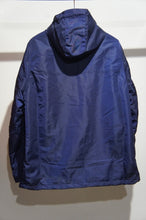 画像をギャラリービューアに読み込む, Mountain JKT
