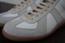 画像をギャラリービューアに読み込む, GERMAN TRAINER MID CUT SNEAKER
