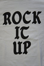 画像をギャラリービューアに読み込む, tr.4 suspension &quot;ROCK IT UP&quot; L/S Tee
