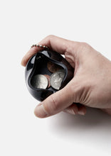 画像をギャラリービューアに読み込む, LOGO . COIN CASE
