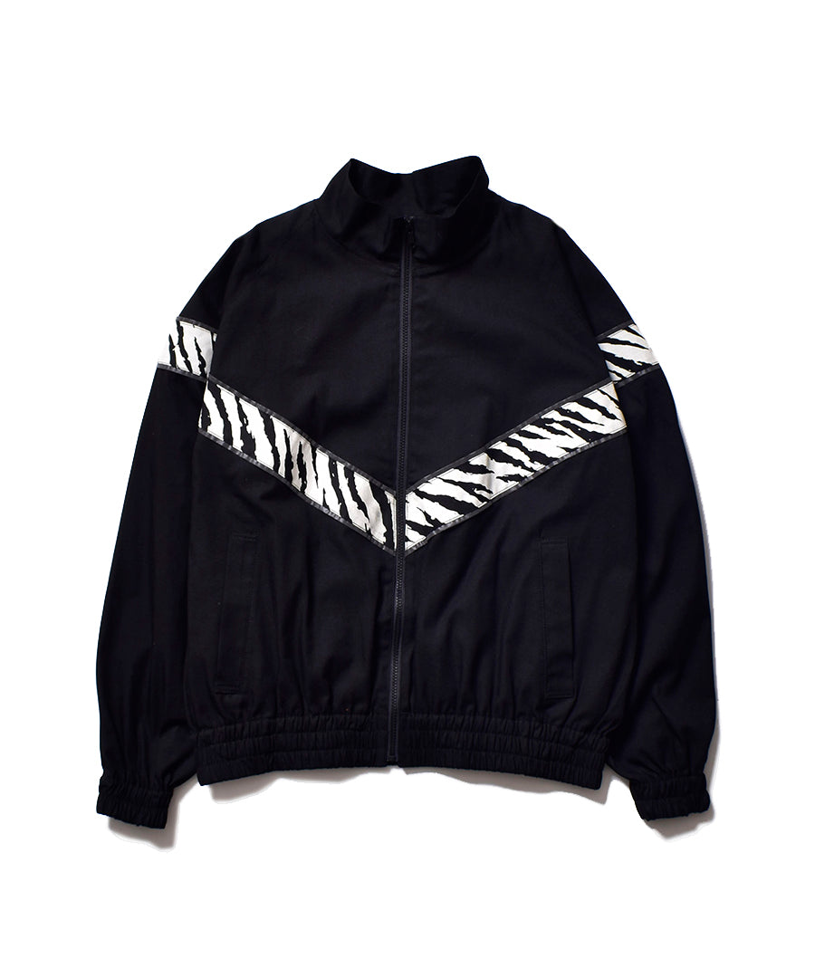 Black Denim V . Line Athletic BZ