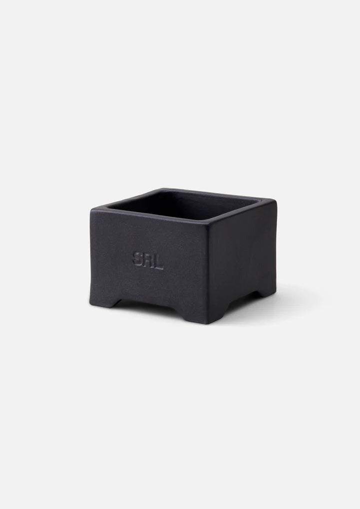 TSUKAMOTO . SRL SQUARE-LOW PLANT POT . CE