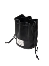 画像をギャラリービューアに読み込む, Leather Bucket Bag
