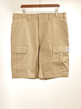 画像をギャラリービューアに読み込む, GILL COTTON CHINO SHORTS
