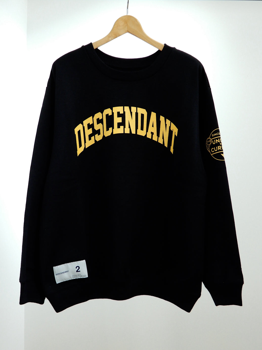 TEAM CREW NECK SWEATSHIRT