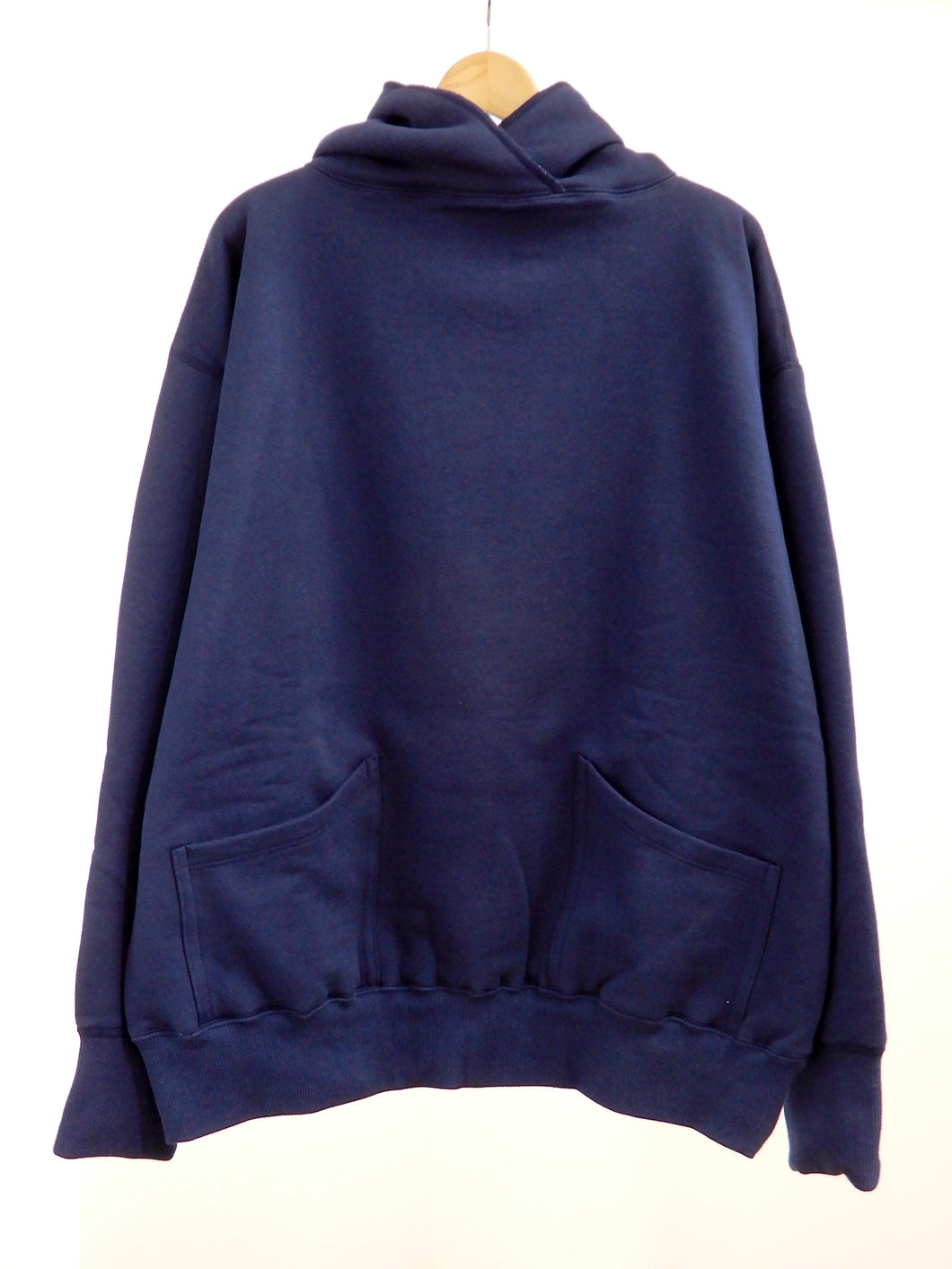 LOCK HOOD