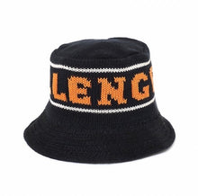 画像をギャラリービューアに読み込む, LOGO CRUSHER HAT
