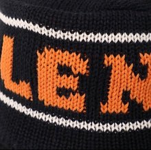 画像をギャラリービューアに読み込む, LOGO CRUSHER HAT
