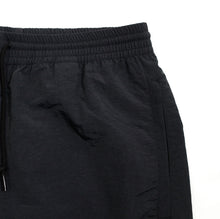 画像をギャラリービューアに読み込む, NECK FACE / TRACK PANTS
