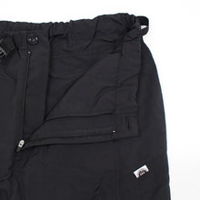 画像をギャラリービューアに読み込む, EMBROIDERED LOGO NYLON PANTS
