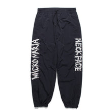 画像をギャラリービューアに読み込む, NECK FACE / TRACK PANTS
